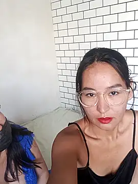 Luu-Lii777 online show from October 9, 3:37 am