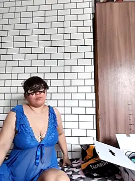 Luu-Lii777 online show from April 14, 4:07 am