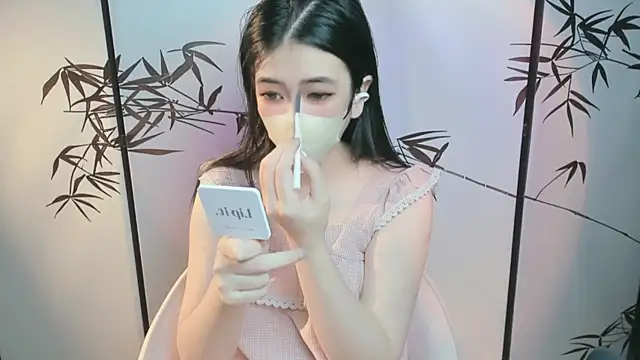 Sparkly Candy online show from December 16, 1:05 pm