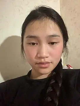 -Lie-06 online show from March 2, 5:09 pm