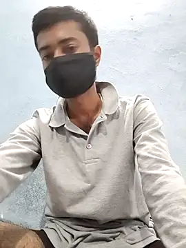 Snapshot of GirlsCrush_ chatting on November 2, 7:11 am GirlsCrush online show from November 2, 7:11 am