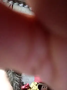 me-cute online show from September 18, 1:24 pm