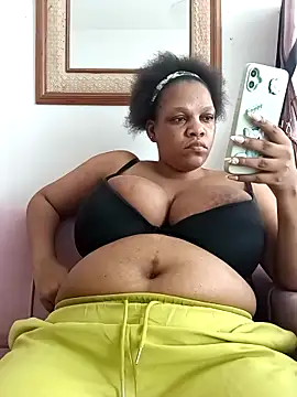 HappygalTheQueen online show from March 30, 11:00 am