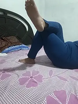 payal 261072  online show from April 18, 4:27 am