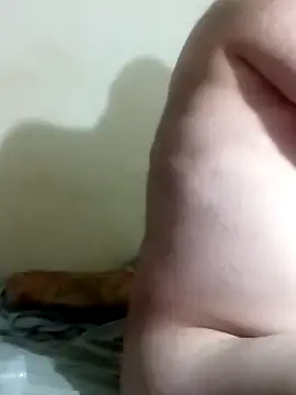 Snapshot of pasif_gay chatting on May 1, 3:33 am pasif gay online show from May 1, 3:33 am