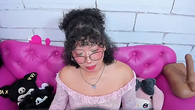 SafiroAgataaa online show from November 14, 3:05 am