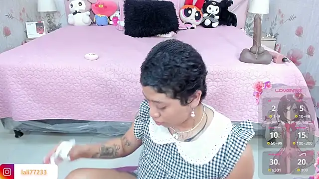 Snapshot of SafiroAgataaa chatting on June 28, 2:39 am SafiroAgataaa online show from June 28, 2:39 am