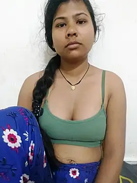 Snapshot of Vaani_Cutie chatting on March 27, 12:05 am Vaani Cutie online show from March 27, 12:05 am