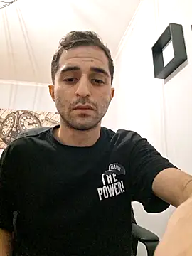 Snapshot of zaikman19 chatting on May 1, 12:04 am zaikman19 online show from May 1, 12:04 am