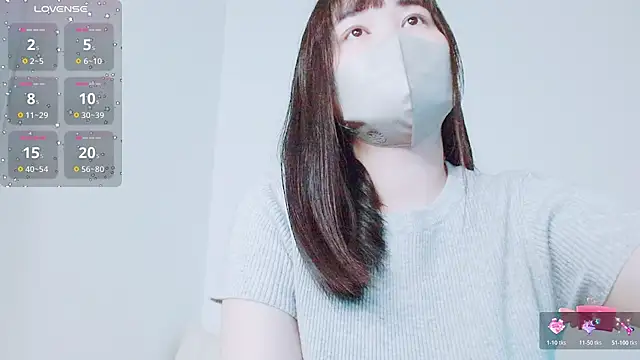 Snapshot of Zinzin_chan chatting on April 20, 6:42 pm Zinzin chan online show from April 20, 6:42 pm