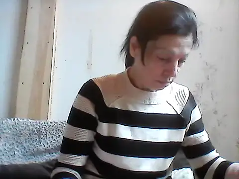 Snapshot of Milana38 chatting on April 22, 12:07 pm Milana38 online show from April 22, 12:07 pm