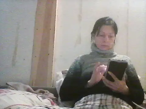 Snapshot of Milana38 chatting on May 1, 7:40 pm Milana38 online show from May 1, 7:40 pm