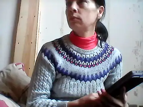 Snapshot of Milana38 chatting on May 9, 8:08 am Milana38 online show from May 9, 8:08 am