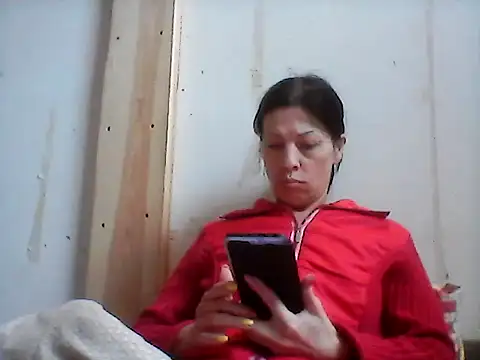 Snapshot of Milana38 chatting on May 12, 8:55 am Milana38 online show from May 12, 8:55 am