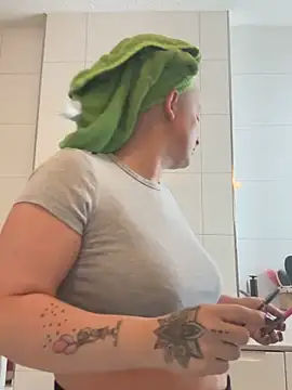 Rozendefotz online show from March 4, 8:20 am