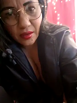 agatha sluttylatina online show from February 11, 3:11 am