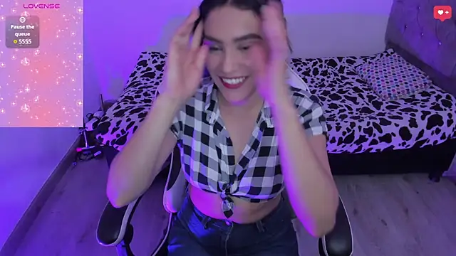 megaan cb online show from November 21, 2:05 pm