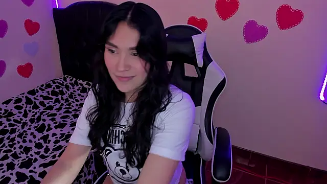 Snapshot of megaan_cb chatting on February 27, 5:02 pm megaan cb online show from February 27, 5:02 pm