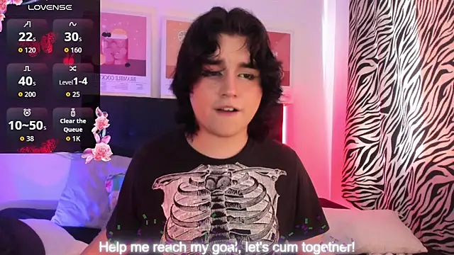 Snapshot of damienbeltmonth chatting on October 5, 1:53 pm damienbeltmonth online show from October 5, 1:53 pm