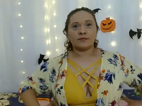 Snapshot of NoraParkeer chatting on October 14, 7:14 pm NoraParkeer online show from October 14, 7:14 pm