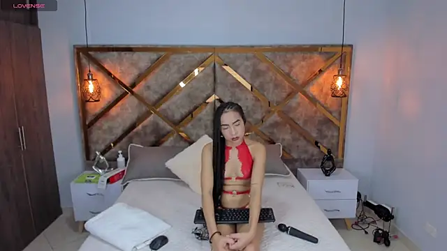 Lucia jane online show from April 10, 7:29 pm