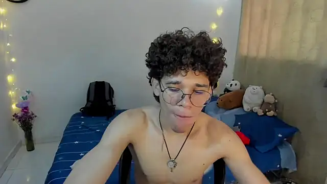 Tom Blues online show from November 13, 3:00 pm