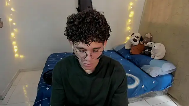 Tom Blues online show from November 24, 4:51 pm