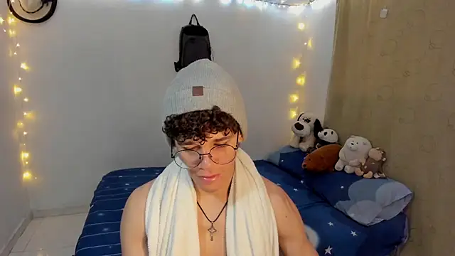 Tom Blues online show from November 27, 12:40 pm