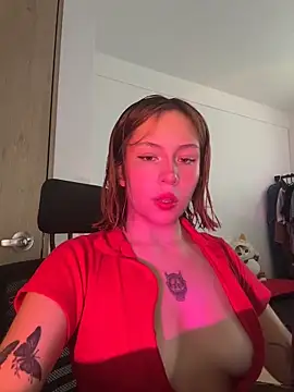 aliciia 23 online show from April 15, 10:32 pm