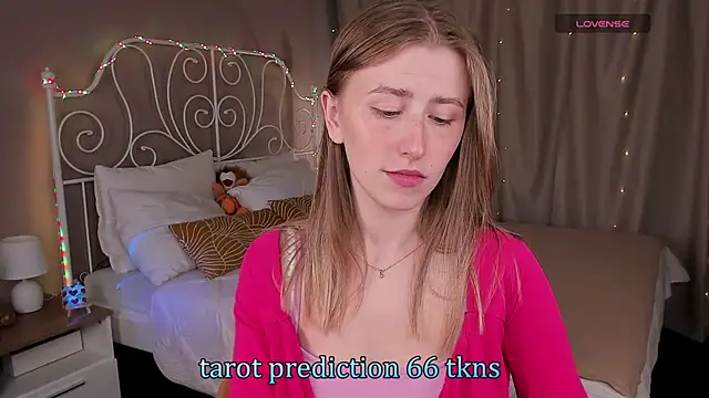 Snapshot of VesperaCeleste chatting on September 14, 5:39 am VesperaCeleste online show from September 14, 5:39 am