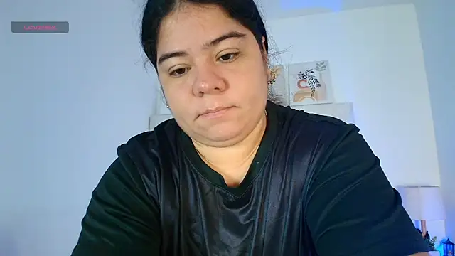 Snapshot of elizawiliamst chatting on July 5, 1:29 pm elizawiliamst online show from July 5, 1:29 pm