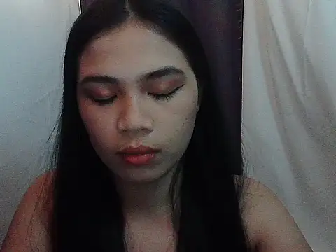 Snapshot of Zachariah_05 chatting on March 25, 7:03 am Zachariah 05 online show from March 25, 7:03 am