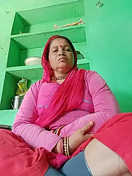 Snapshot of Manavi_x chatting on June 26, 4:06 am Manavi x online show from June 26, 4:06 am