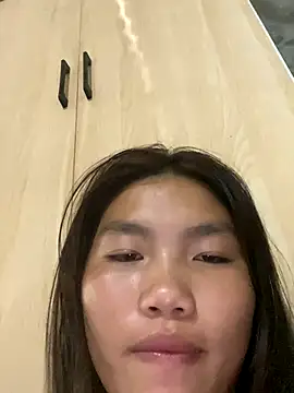 Snapshot of Lily_pusyxx chatting on September 18, 7:43 am Lily pusyxx online show from September 18, 7:43 am