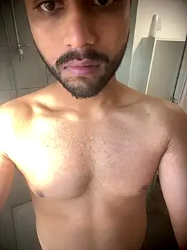 shiitposter male online show from November 21, 12:15 pm