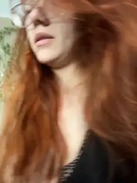 Snapshot of PollyVinice chatting on May 25, 5:30 pm PollyVinice online show from May 25, 5:30 pm