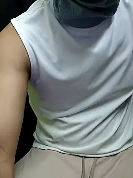 chocolate alone online show from November 4, 7:07 am