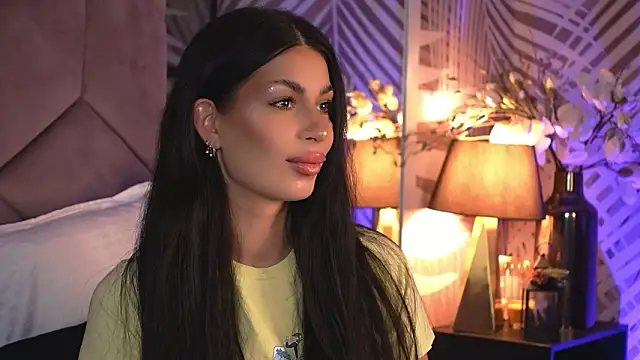 EvaRhea online show from February 14, 3:58 am