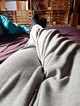 Horny mummy online show from April 18, 3:49 pm