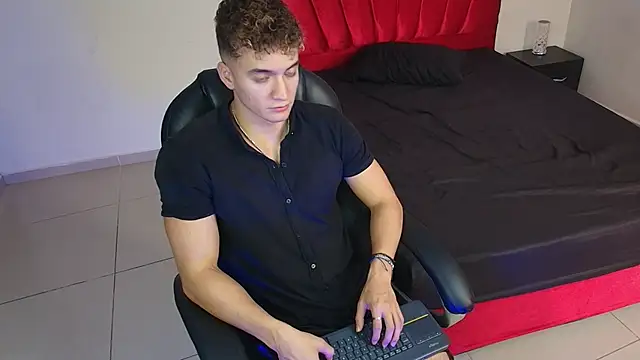 paull george online show from October 31, 3:02 pm