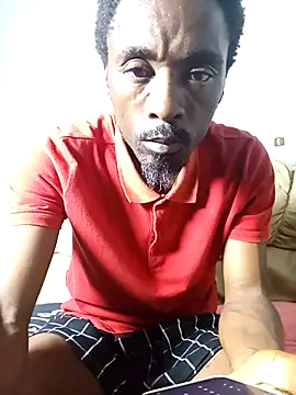 curveydickxx online show from September 21, 8:21 pm