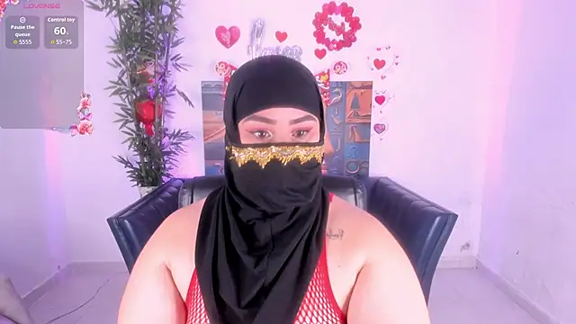 samanee konn online show from February 14, 7:10 pm