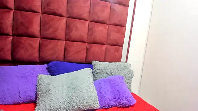 AANGELADIAZZ online show from September 13, 12:32 am