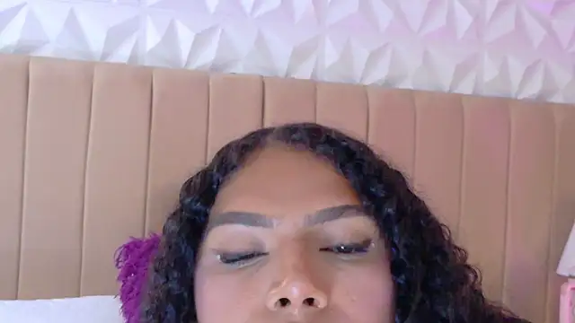 Snapshot of bunny_nicolle chatting on July 7, 7:18 pm bunny nicolle online show from July 7, 7:18 pm