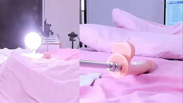 Snapshot of Allyson_Fiore_ chatting on December 4, 12:47 pm Allyson Fiore online show from December 4, 12:47 pm