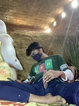 uniquesexyboy5689 online show from February 22, 6:46 am