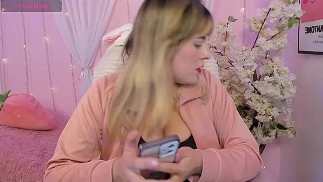 Jenny Wolridge  online show from February 8, 10:13 pm