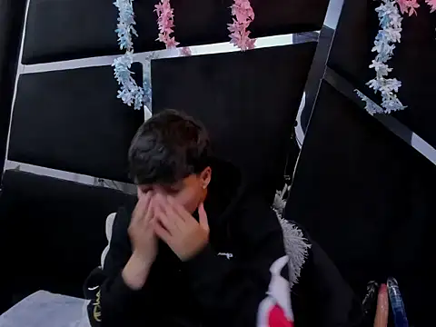 Bruno Cruzz online show from February 6, 2:27 am