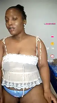 Snapshot of ThickBoityAlison_ chatting on July 2, 7:53 pm ThickBoityAlison online show from July 2, 7:53 pm