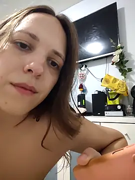 Snapshot of lauflor chatting on February 15, 11:19 am lauflor online show from February 15, 11:19 am